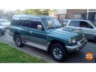 vendo mitsubishi montero 1998
