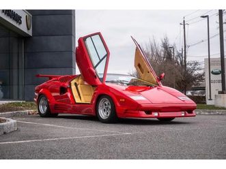 1989 lamborghini countach 2 door