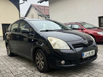 toyota corolla verso 2.2 d4-d sol plus 5