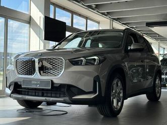 1 xdrive30 ahk/18-zoll-lm/adaptled/rfk/komfzug.