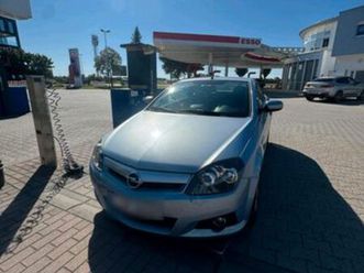 opel tigra 1.8 benzin