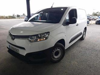 toyota proace city 1.5d iva dedutivel