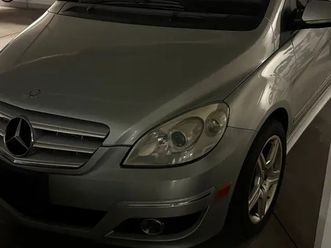 mercedes b200 2011