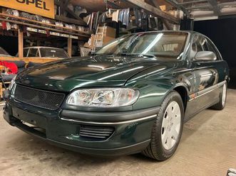 opel omega b 2.0 8v limousine hu neu viele...