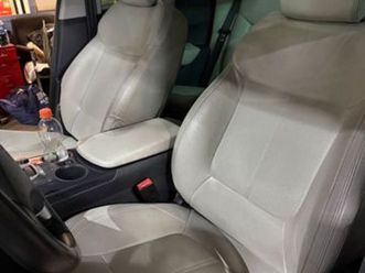 peugeot 3008 (full option)