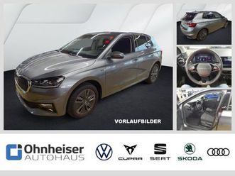 skoda fabia 1.0 tsi tour navi*shz*gra*rfk*dab+