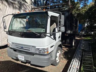 dump truck light duty ford lcf