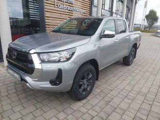 toyota hilux 2,8 l double cab at 4x4 comfort navi acc a