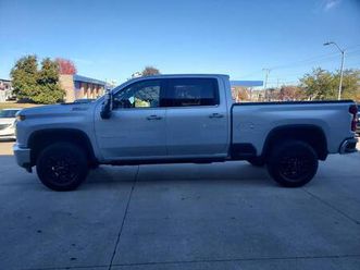 2021 chevrolet silverado 3500hd ltz z71 4x4.....58k miles