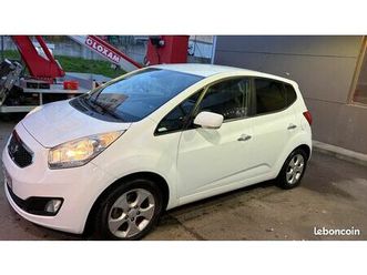 kia venga 1.6 crdi 116 ch 2012