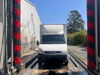 iveco daily 35s13 20m3 hayon 750 kg