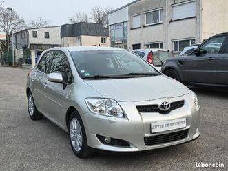 toyota auris 1.6 124 vvt-i linéa sol