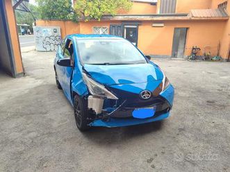 toyota aygo 2018 sinistrata