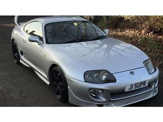 1993 toyota supra argent automatique, 4 vitesses conduite...