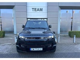 land rover defender my23 2.0 i4 300 ps awd auto x-dynamic se 110 2.0 300km