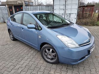 toyota prius ii fl 1.5 hybrid bezwypadek maly przebieg