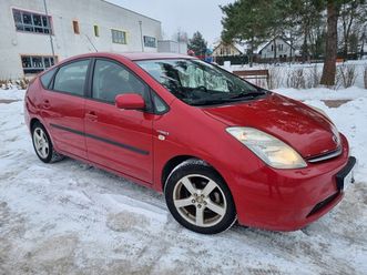 toyota prius ii fl 1.5 hybrid bezwypadek zarejestrowany w polsce