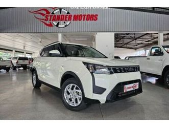 2022 mahindra xuv 300 1.2t | w6