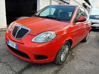 lancia ypsilon 1.4 oro ecochic gpl