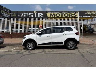 2021 renault triber 1.0 expression