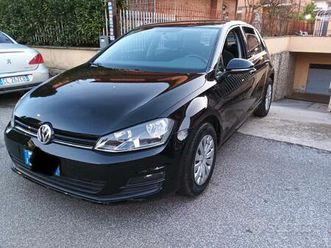 golf 7 1.6 tdi 90 cv. pochi km.ok neopatentati.