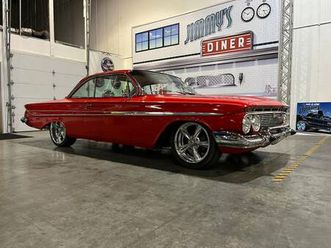 1961 chevy impala bubble top