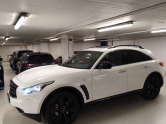 infiniti qx70s a encamp