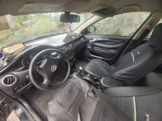 sedan 1.5 16v 4p mec.