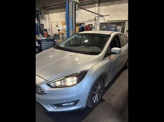 1.0 ecoboost 125ch stop&start titanium