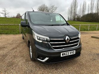 2023 renault trafic passenger 2.0 blue dci ll30 150 sport