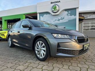 skoda octavia combi1.5 tsi dsg*rfk*ahk*allwetter