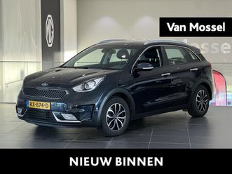 kia-niro-1-6-gdi-hybrid-executiveline-trekhaak-l-stoelverwarming-l-winterbanden-velgen