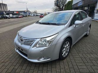toyota avensis avensis 1.8i luna multidrive s garntie 1 an/jaar