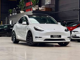 tesla model y model y performance - autopilot - 21 wheels