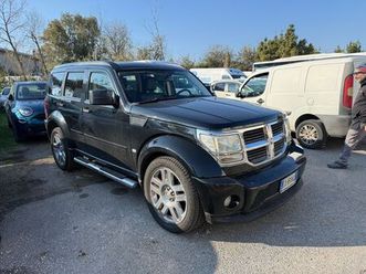 dodge nitro 2.8 crd sxt 4wd auto