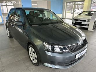 škoda fabia 1,2 tsi,výhřev,1.maj,servisk