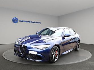 alfa romeo giulia 2.9 v6 biturbo quadrifoglio: réserver un essai sur route !