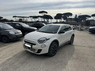 fiat 600 hybrid la prima dct6 1.2cc 100cv 360camera