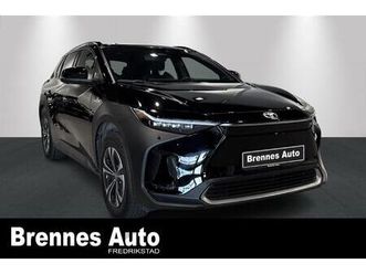 executive skinn, navi, jbl lyd, 360 kamera +