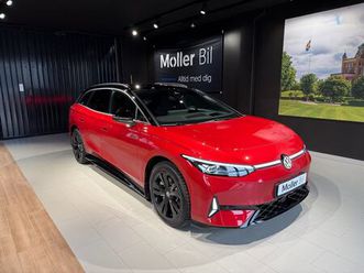 tourer gtx, 340hk, 4motion, premiumutrustad!