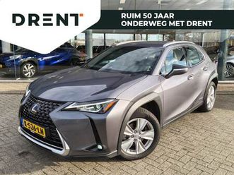 lexus ux - 250h business line | trekhaak | navi | keyless entry & start | a