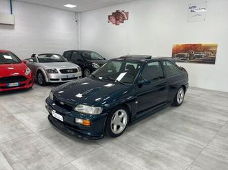 ford escort rs cosworth (t25)