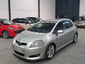 toyota auris 2.2 d4d sport
