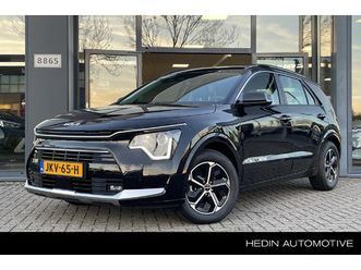 1.6 gdi hybrid dynamicline | navigatie | parkeersensoren voor + achter | cruise control | keyless entry |