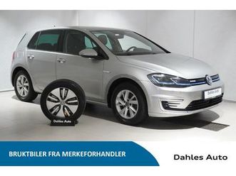 e-golf 136 hk * acc,kamera,navi,ny service