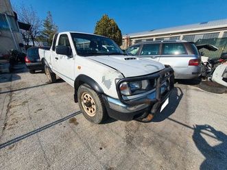 nissan navara (d22) 2.5 td 103cv 4wd cab. singola