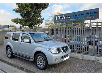 nissan pathfinder 2.5 dci le auto 7 posti