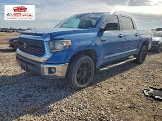 toyota tundra crewmax sr5, v8, 4x4, od ubezpieczalni 5.7 benzyna 381km