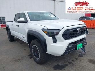 toyota tacoma 2024r., trd off road, od ubezpieczalni 2.4 benzyna 278km