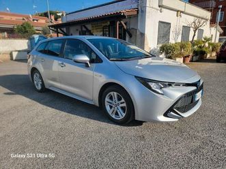 toyota corolla touring 1.8 hybrid garanzia permute